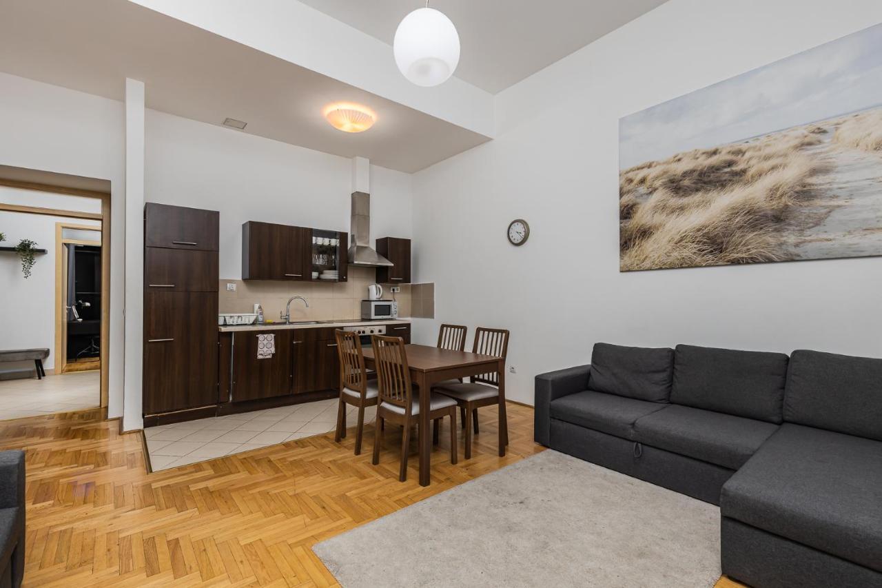 Cosy 1 Bedroom Apartment In Gozsdu Court Будапешт Экстерьер фото